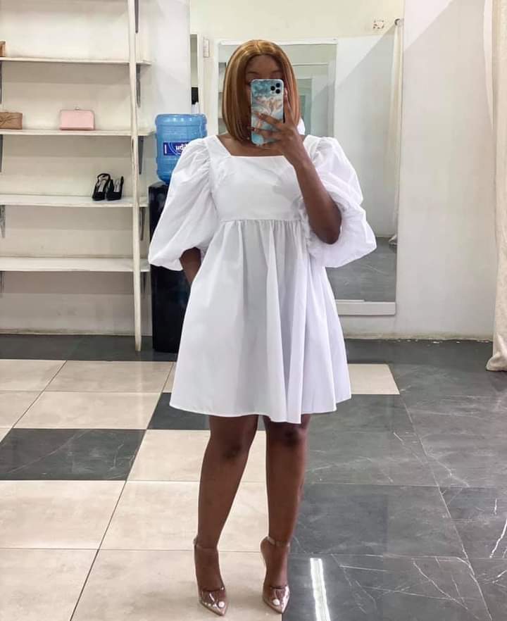 WHITE GLAM