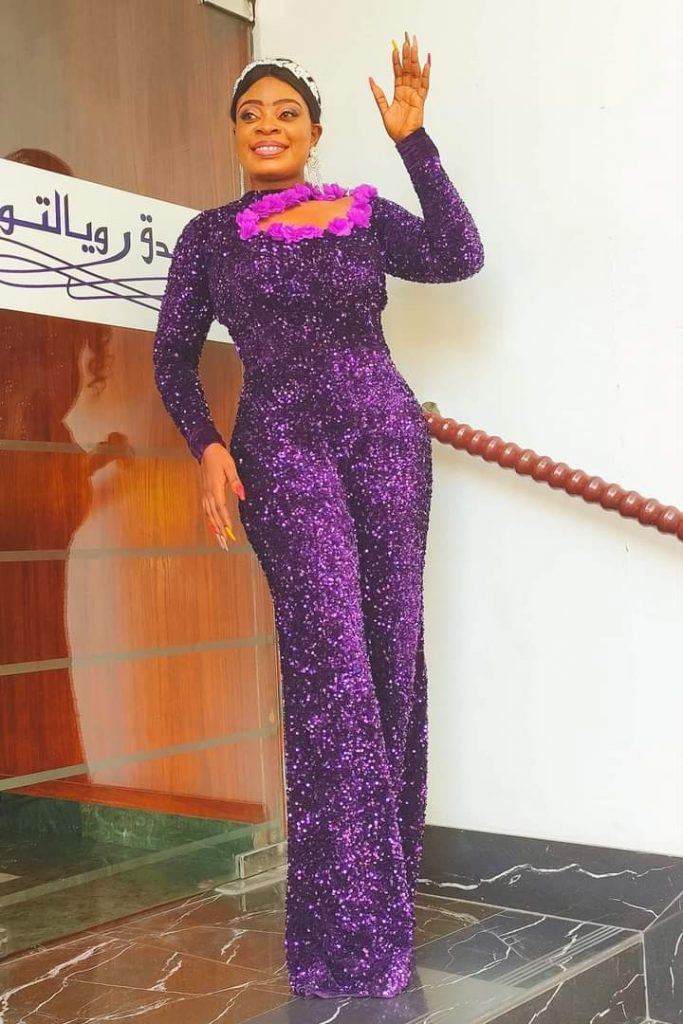 WOMEN’S FASHION