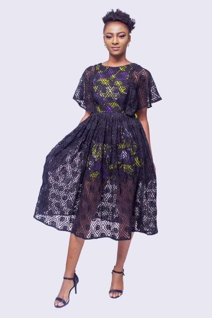LACE DETAILS