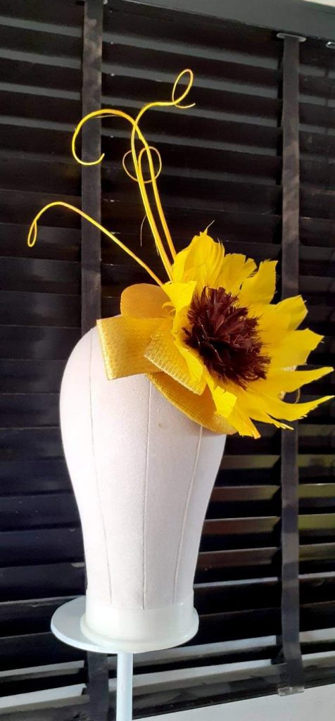 LUXURY FASCINATORS
