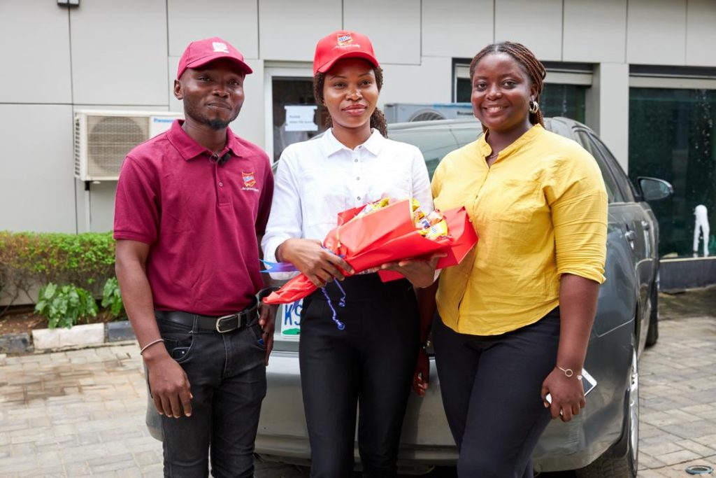 Rite Sausage Roll Brand Says ‘I Love You’ with Unique Bouquet Activation