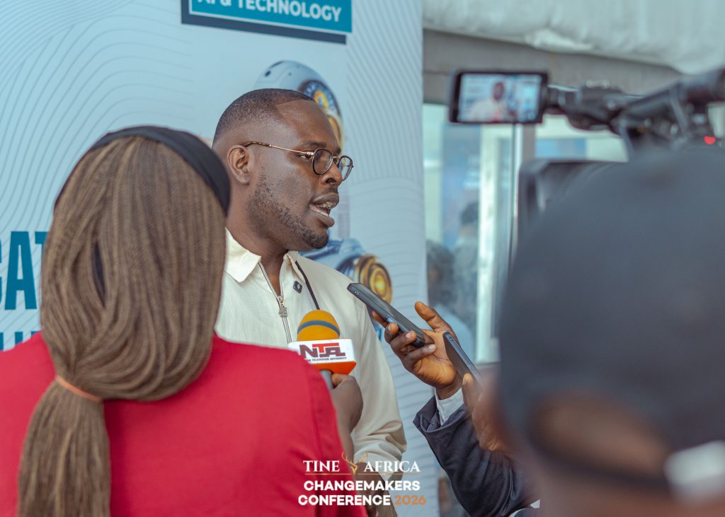 Adapt or Get Left Behind – Chude Jideonwo Charges 1,000 Youth at Lagos Tech Conference