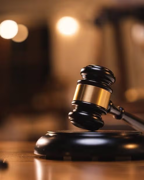 Chinese court sentences politician to death over $325m bribe